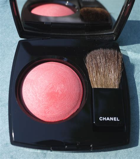 chanel fleur de lotus blush|Chanel Fleur de Lotus Joues Contraste Blush Review .